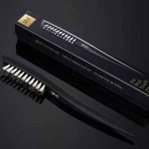 GHD The final touch ( narrow dressing brush )
